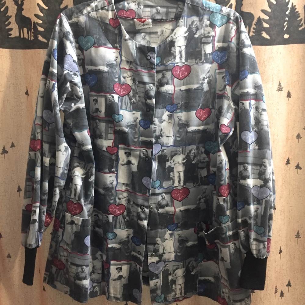 3/$20 I Love Lucy Scrub jacket